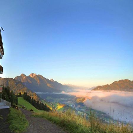 Hotel Hahnbaum St. Johann im Pongau Exterior foto