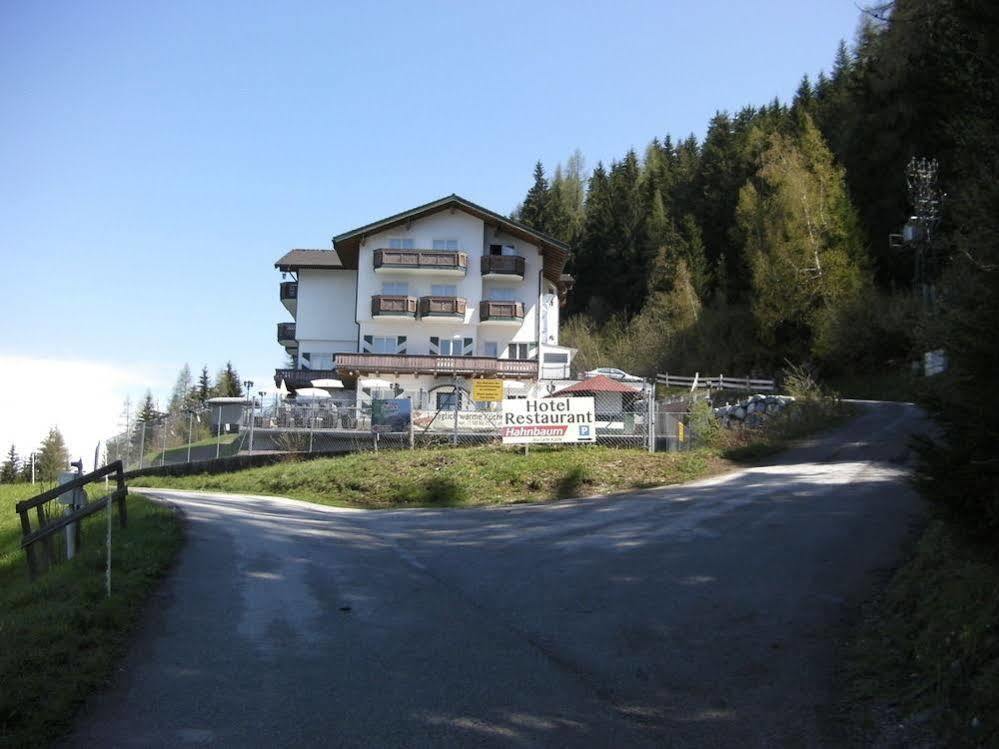 Hotel Hahnbaum St. Johann im Pongau Exterior foto