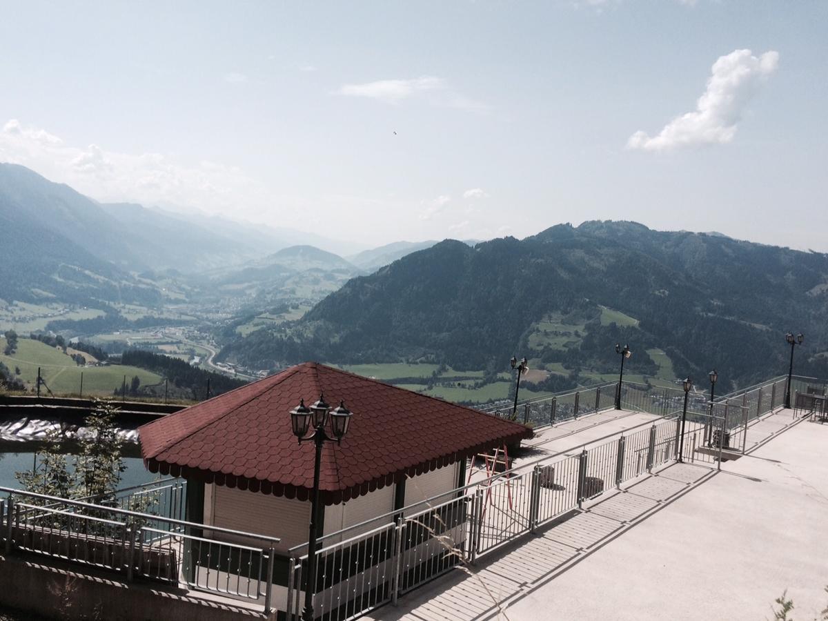 Hotel Hahnbaum St. Johann im Pongau Exterior foto